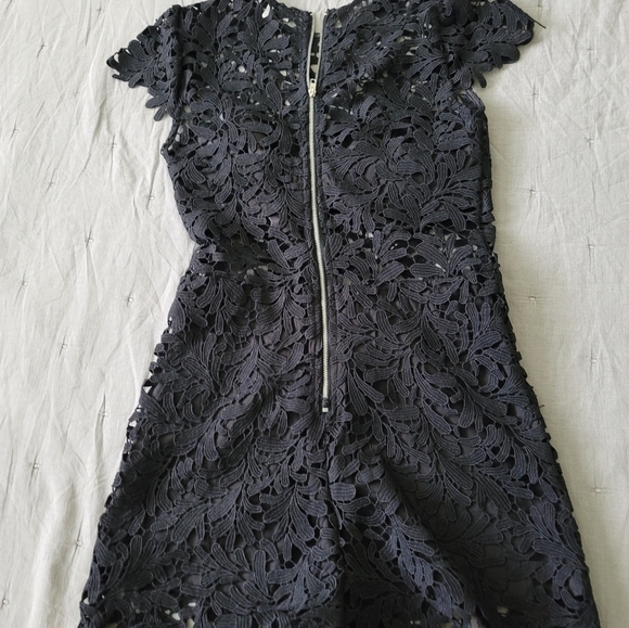 Gilbert lace rompers XS - Picture 2 of 7